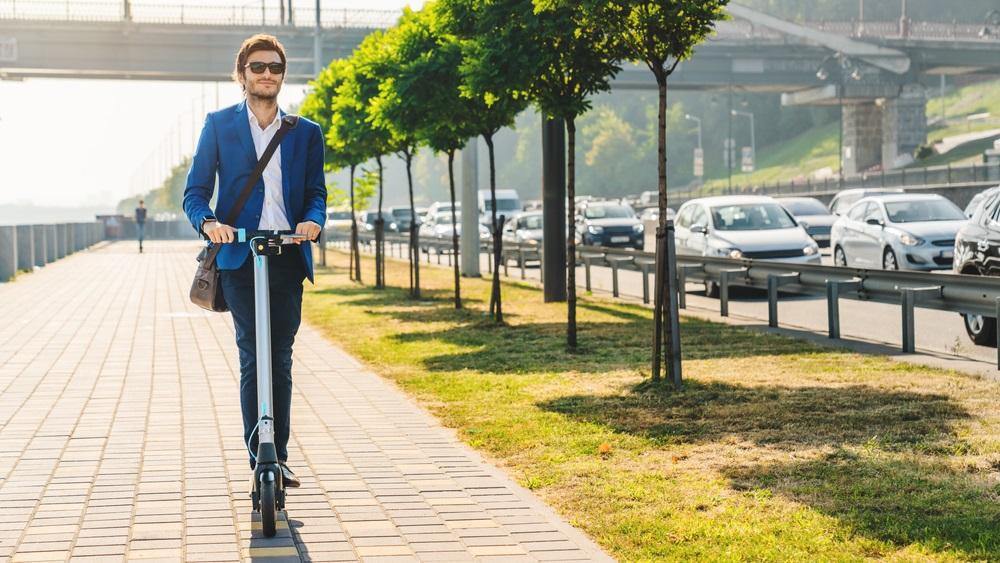 Rouler en trottinette est-il écolo ? Démêlons le vrai du faux