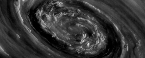 Vortex à la surface de Saturne