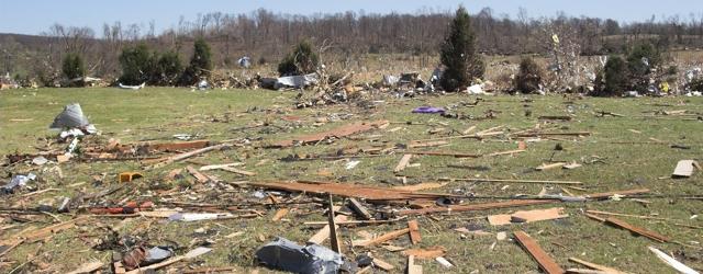 Tornades aux États-Unis, le bilan s'alourdit 