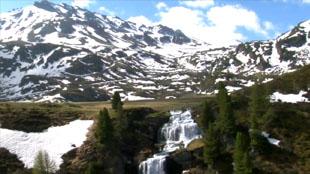 Les glaciers de Suisse vus du ciel