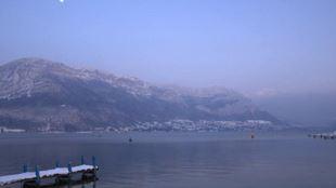 Entre lac et montagnes