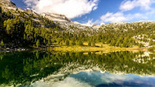 Les nuages grondent dans les Alpes