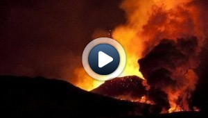 L'Etna : entre explosions et jets de lave