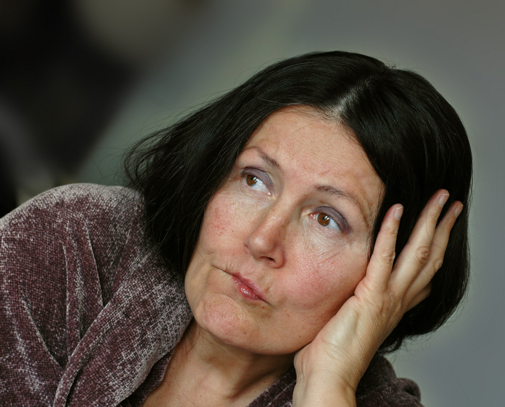 Le bonheur baisse ainsi d'année en année jusqu'aux 40 ans