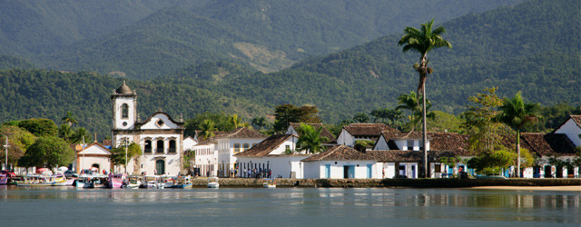 En route vers Paraty pour un voyage dans le temps !
