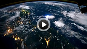 Le tour de la terre depuis l'espace