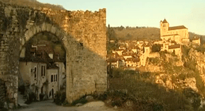 Saint-Cirq-Lapopie : Le plus beau village de France !