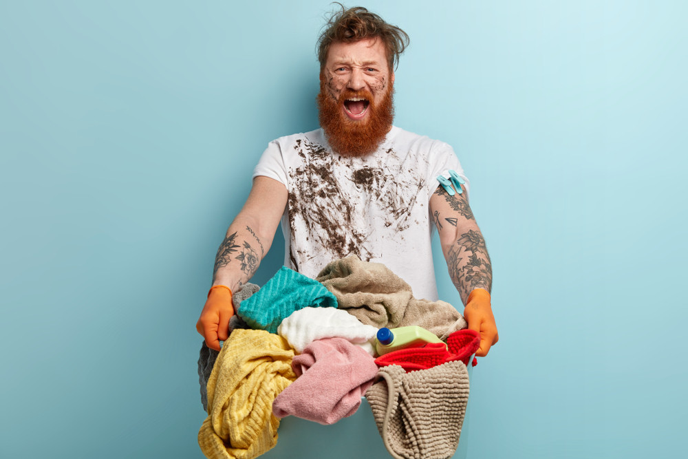 Oui, une barbe, c'est sale, même en prenant une douche tous les jours.