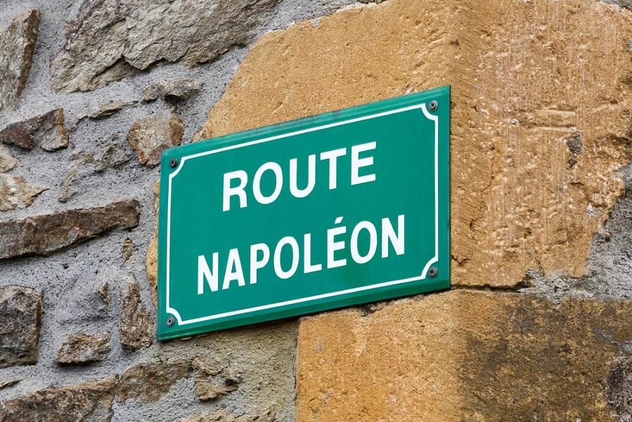 L'itinéraire en France de mai - La route Napoléon de Cannes à Grenoble