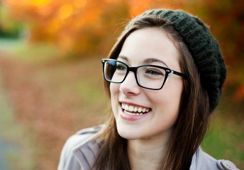 Les conditions de renouvellement assouplies pour les lunettes et lentilles (c) Shutterstock