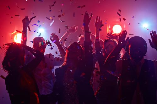 Comment rester en forme pour les fêtes ? (c) Shutterstock