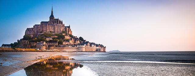 Le Mont-Saint-Michel bat son record de fréquentation grâce à la Marée du Siècle !