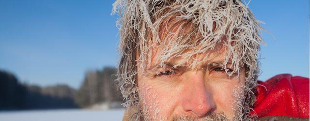 Baignade à -30°C : attention aux cheveux gelés !