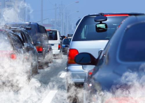 Des mesures pour lutter contre la pollution dans les grandes villes (c) Shutterstock