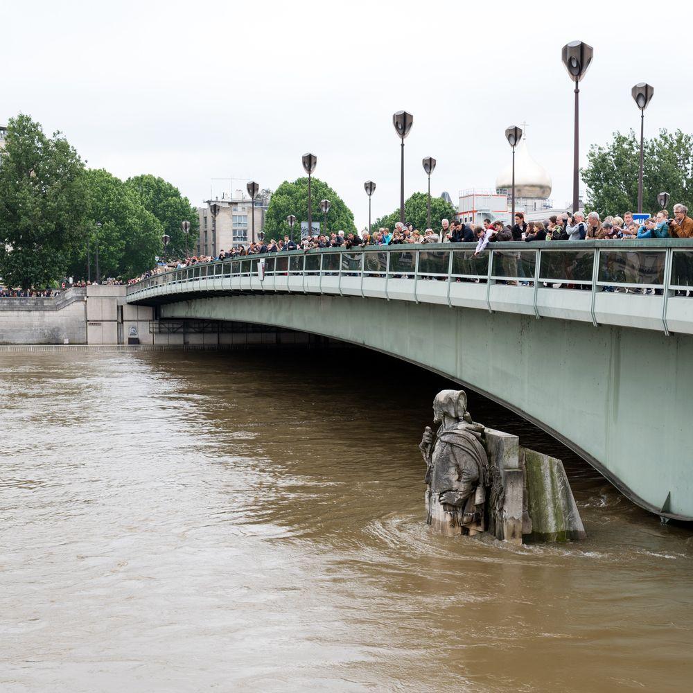 La crue du fleuve pourrait atteindre voire dépasser le pic de 6,10 m de 2016.