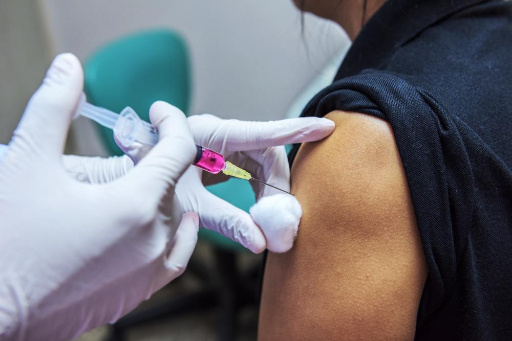 La vaccination permet d'éviter environ 2 000 décès en moyenne chaque année.