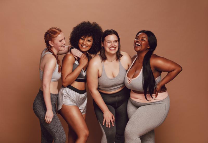 femmes mouvement body positive