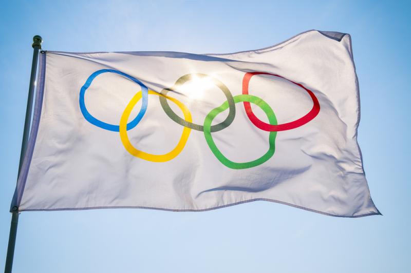 Paris poursuit son opération séduction auprès du Comité international olympique. 