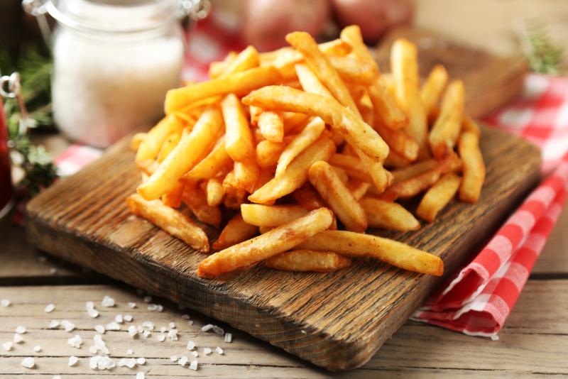 Des pommes de terre moins nombreuses engendreront des frites plus petites.
