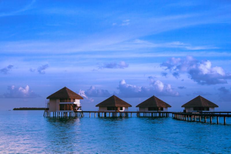 cabane-dans-eau