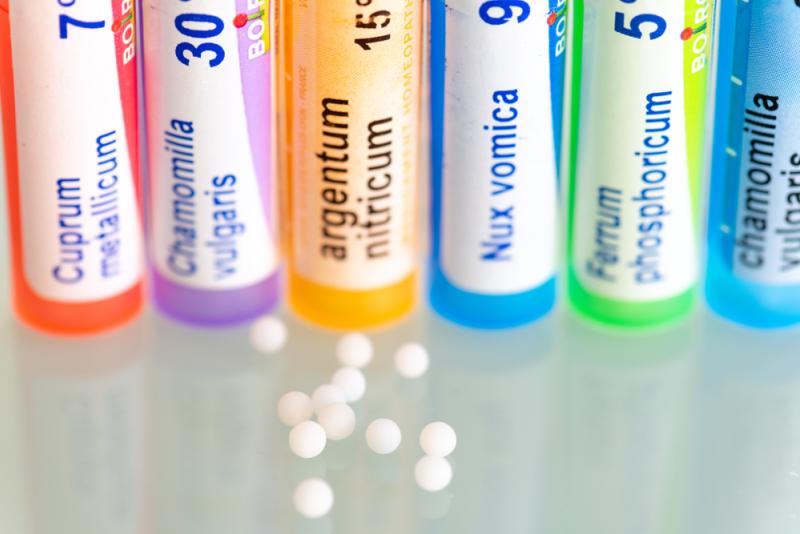 Les académies de Pharmacie et de Médecine appellent à ne plus rembourser l'homéopathie.