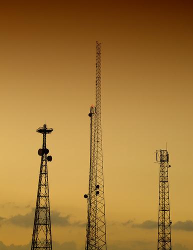 ondes électromagnétiques paris antenne relais 