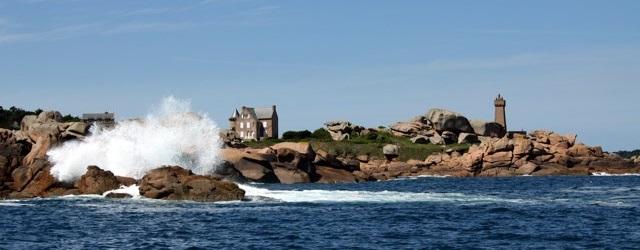 Découvrez Ploumanac'h, la perle de Perros-Guirec et de la Bretagne !