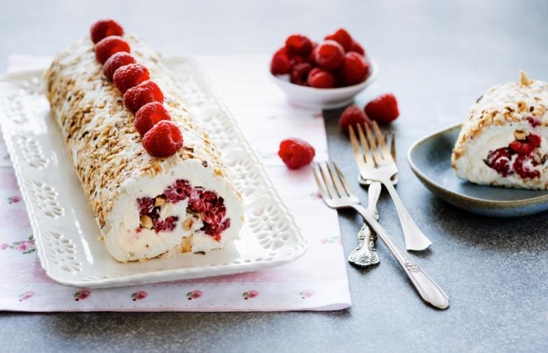 buche de noel framboise fruits