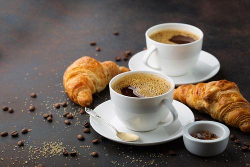 croissants et cafés 