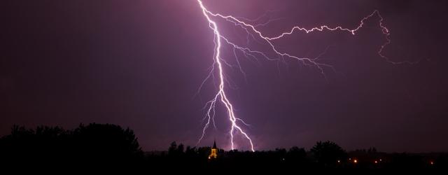 Le pays balayée par de violents orages