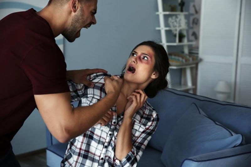 En France, une femme meurt, tuée par son conjoint, tous les trois jours.
