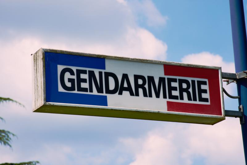 La police et la gendarmerie sont obligées de recevoir les plaintes déposées par le public.