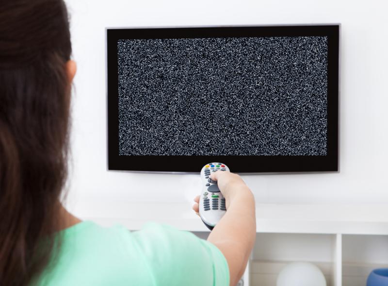 Les Français regardent la télévision 3h18 par jour en moyenne. 