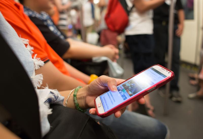 Smartphone métro