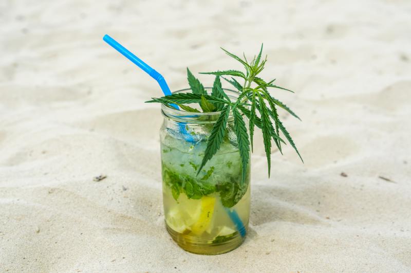 Coca-Cola pourrait ajouter du cannabidiol (CBD) dans certaines de ses boissons.