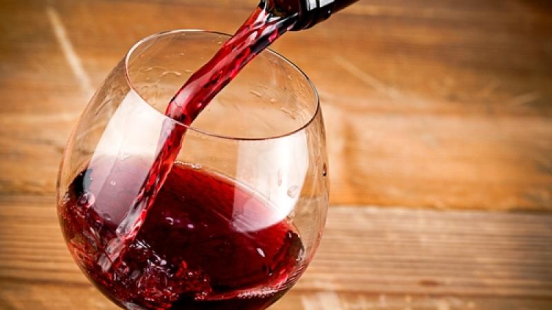 Le vin est la boisson préférée des Français (c) Shutterstock
