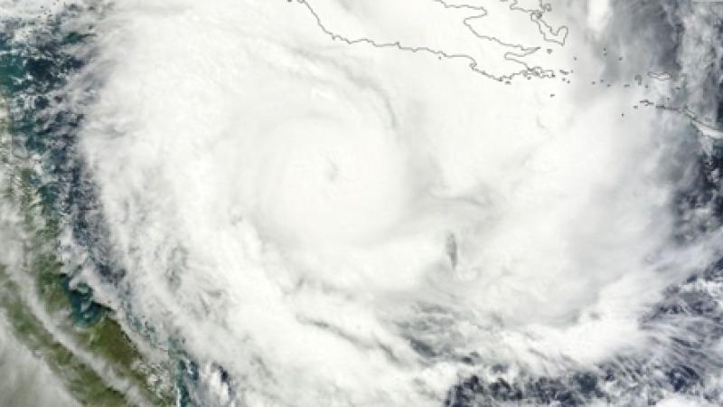 Cyclone Ita, l'Australie en alerte