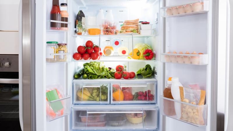des capteurs sur le frigo permettront  d'étudier les habitudes alimentaires des habitants.