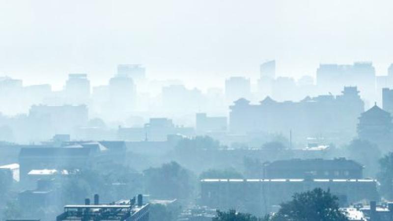 Pollution atmosphérique : surveillance et protection de rigueur ! 