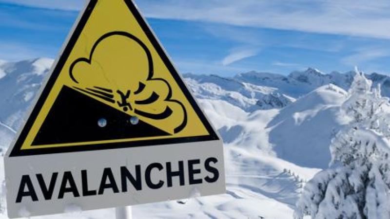 panneau-danger-avalanches