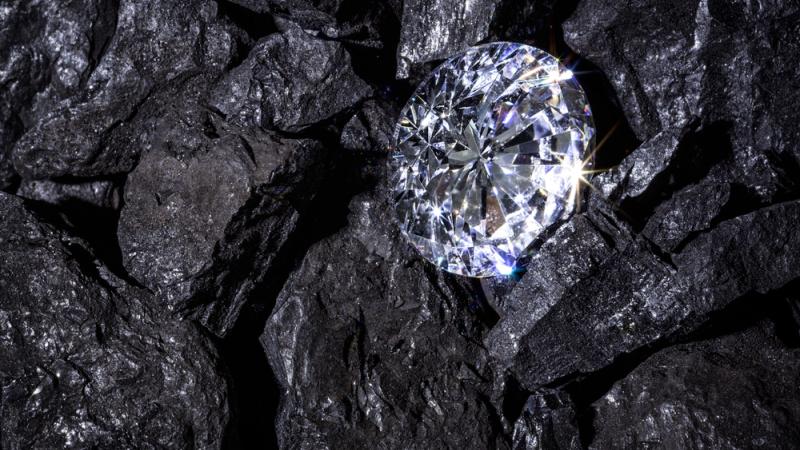Ces diamants se situent entre 145 et 240 kilomètres sous la surface de la planète